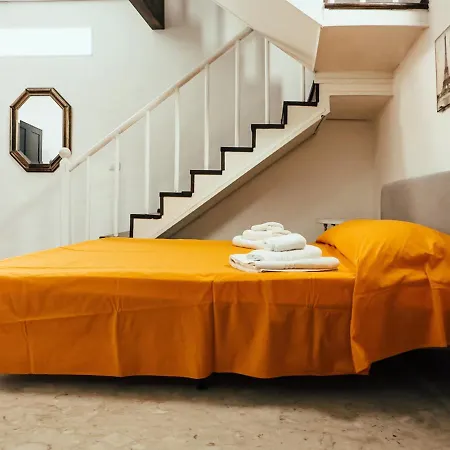 Apartment Garibaldi - Old Town - By Click Salento